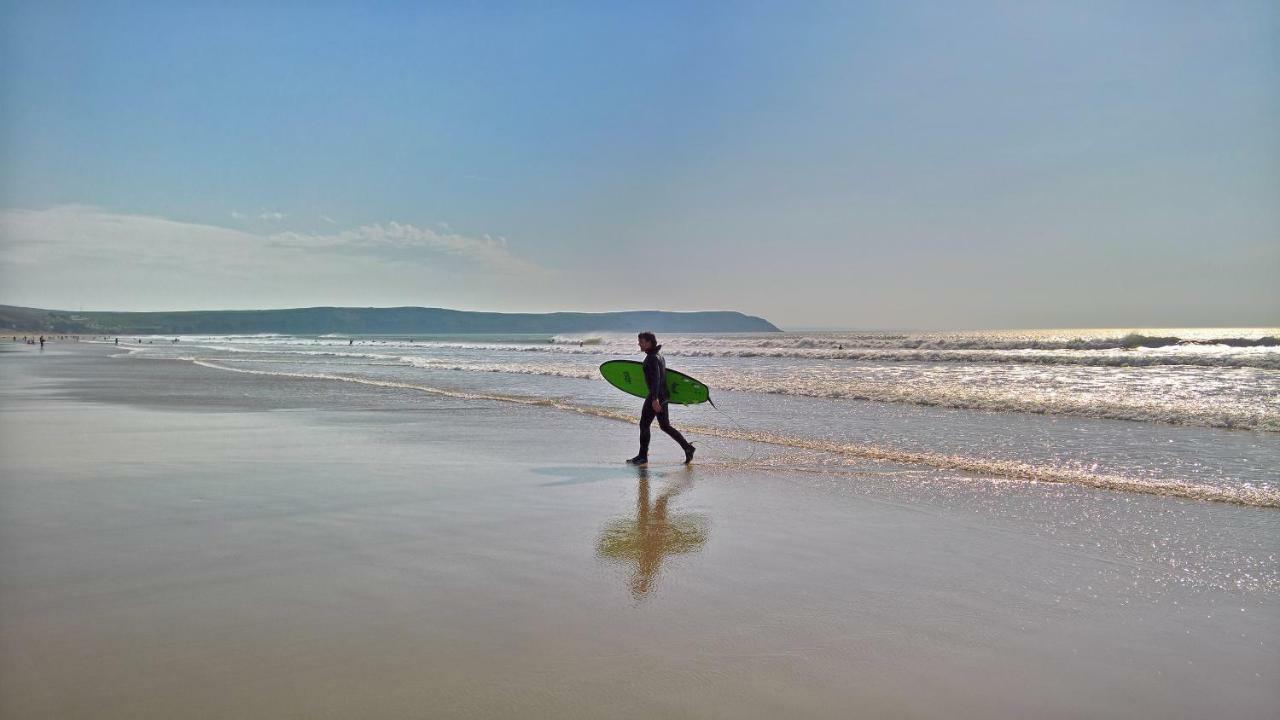 11 Woolacombe West - Luxury Apartment At Byron Woolacombe, Only 4 Minute Walk To Woolacombe Beach! Екстериор снимка